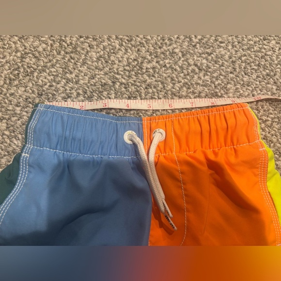 GAP Kids Multicolor Swim Shorts - Picture 11 of 11